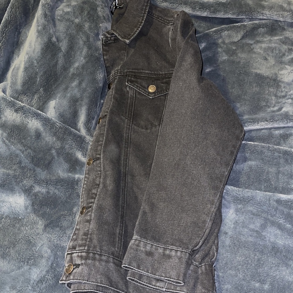 Jacket - Picture 2 of 4